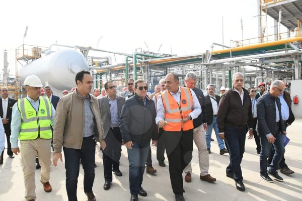 لأهميتها لسكان الدلتا.. وزير البترول يتفقد المنطقة الجغرافية البترولية في طنطا - 7 - سيناء الإخبارية