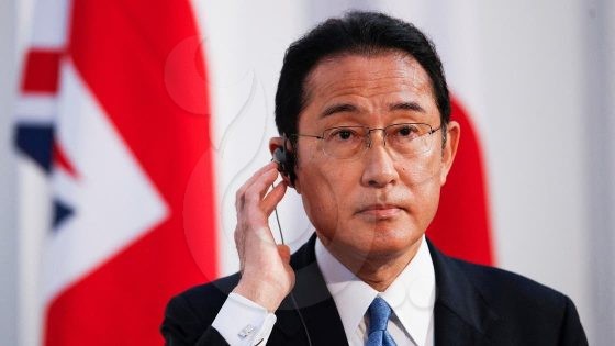 استقالة 4 وزراء بسبب فضيحة احتيال مالي في اليابان
