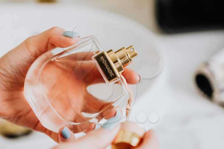 7 نصائح لدوام رائحة عطرك لفترة طويلة - 1 - سيناء الإخبارية