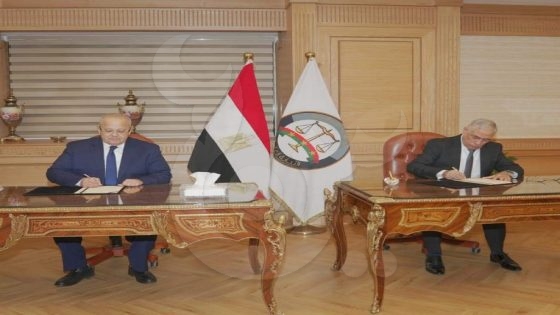 النائب العام ورئيس جامعة القاهرة
