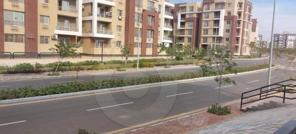 جولة تفقدية لوزير الإسكان لمشروعات السادس من أكتوبر - 3 - سيناء الإخبارية