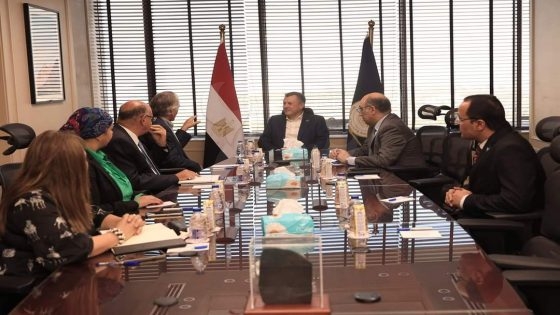 وزير السياحة يناقش استراتيجية الترويج لسياحة اليخوت في مصر