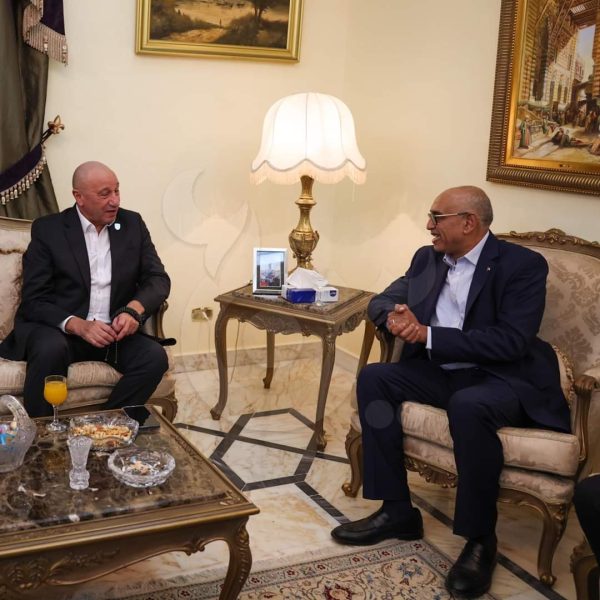 بالصور.. القنصل المصري في جدة يستقبل بعثة فريق النادى الأهلى - 3 - سيناء الإخبارية