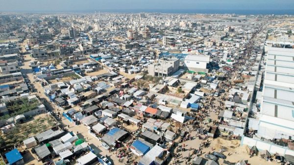تزايد أعداد مخيمات النزوح بالقرب من الحدود المصرية الفلسطينية "صور" - 5 - سيناء الإخبارية