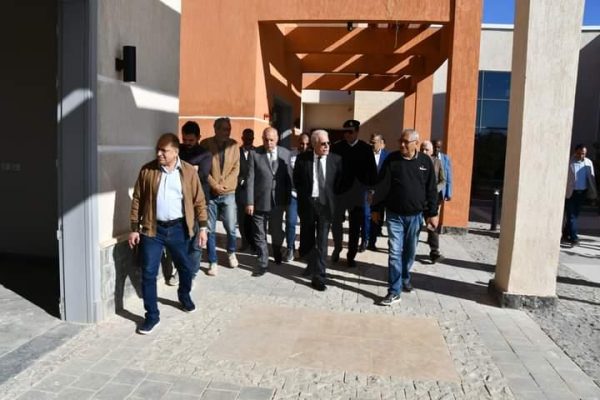 محافظ جنوب سيناء يتفقد مستجدات الأعمال بالمنطقة التراثية بهجن شرم الشيخ - 3 - سيناء الإخبارية