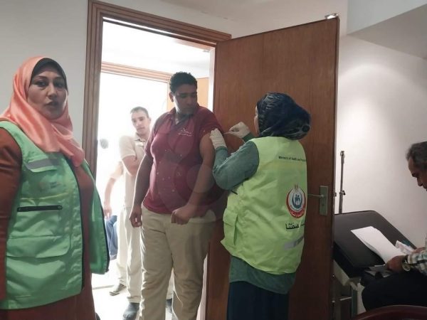 انطلاق حملة لتطعيم العاملين في فنادق جنوب سيناء ضد الالتهاب الكبدي A - 5 - سيناء الإخبارية