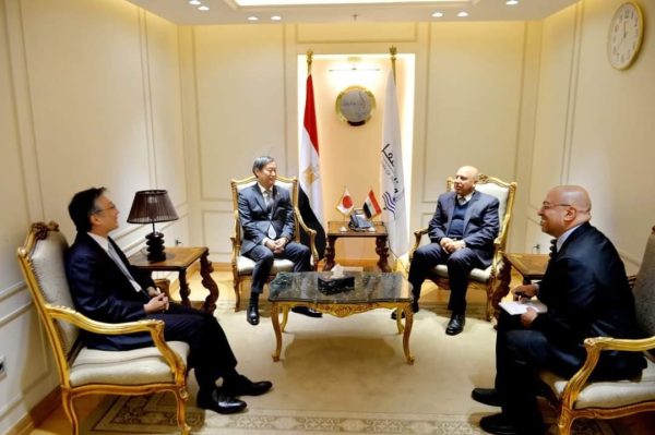وزير النقل يبحث التعاون المستقبلي مع النائب الأول لـ«جايكا» اليابانية وسفير اليابان بالقاهرة - 3 - سيناء الإخبارية