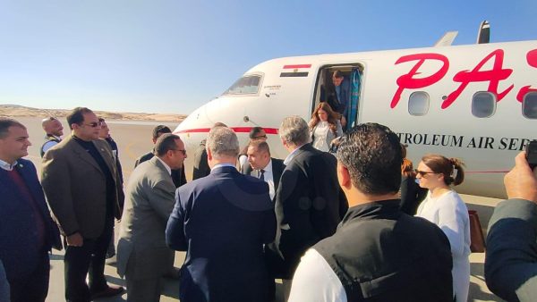 وفد الكونجرس الأمريكي يتفقد المساعدات الخاصة بغزة في مخازن العريش - 43 - سيناء الإخبارية