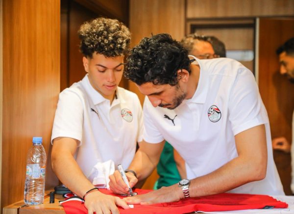 عرض قمصان ولوائح البطولة.. تفاصيل اجتماع وفد كاف مع منتخب مصر - 3 - سيناء الإخبارية