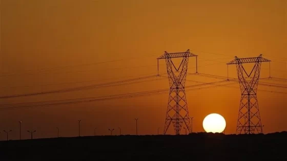 انقطاع الكهرباء عن 120 ألف إسرائيلي