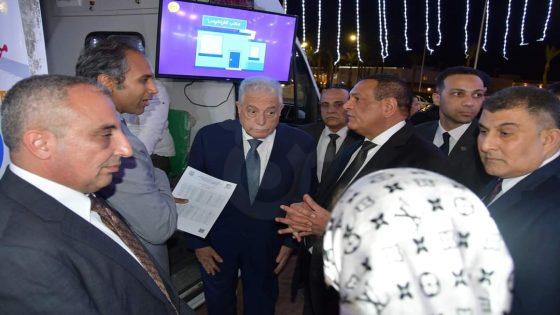وزير التنمية المحلية ومحافظ جنوب سيناء يتفقدان سيارة المركز التكنولوجي
