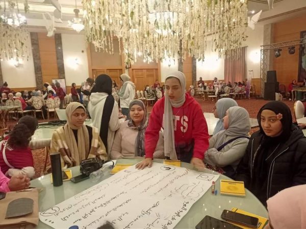 فتيات شمال سيناء يشاركن في المرحلة الرابعة من البرنامج القيادي «ريحانة» - 31 - سيناء الإخبارية