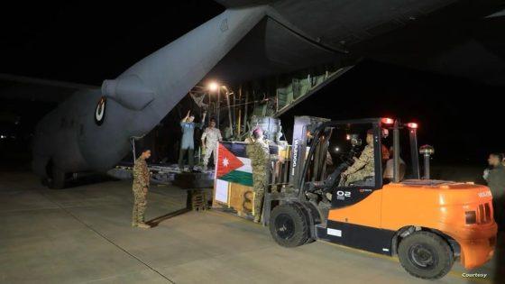 الجيش الأردني يجهز مساعدات محمولة جوًا لغزة