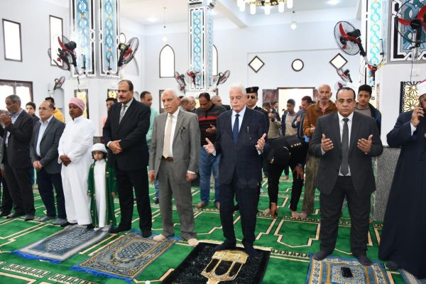 فودة يفتتح مسجد مسعود الجابر في حي النصر بطور سيناء - 3 - سيناء الإخبارية