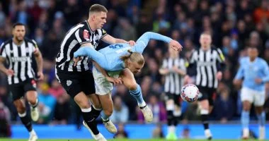 السيتي يحسم شوط نيوكاسل بثنائية بيرناردو بكأس الاتحاد الإنجليزي - 17 - سيناء الإخبارية