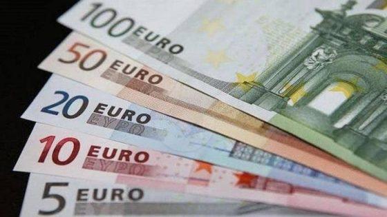 اليورو يحافظ على استقراره أمام الجنيه اليوم الأربعاء 27 مارس 2024