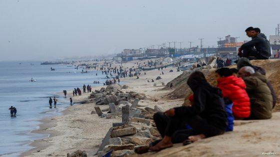 جزء من ساحل البحر قبالة قطاع غزة ــــ ميناء غزة
