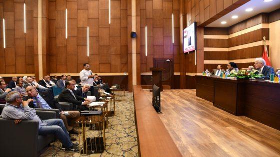 محافظ جنوب سيناء يترأس جلسة المجلس التنفيذي رقم " 3" بقاعة الديوان العام بشرم الشيخ