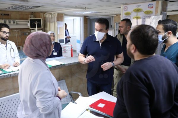 وزير الصحة يتفقد مستشفى ٦ أكتوبر للتأمين الصحي بالدقي ويشيد بانضباط المنظومة - 3 - سيناء الإخبارية