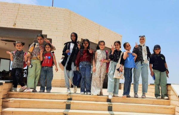 شباب مركز التنمية برأس سدر يزورون النقطة الحصينة بعيون موسى - 3 - سيناء الإخبارية