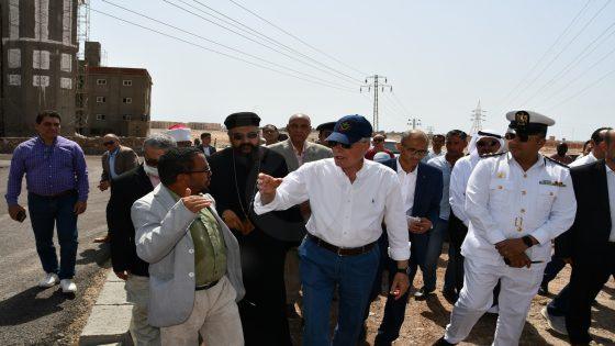 صور| محافظ جنوب سيناء يتفقد أعمال تطوير الأعمال الإنشائية بكنيسة” كلاريسون” بنويبع