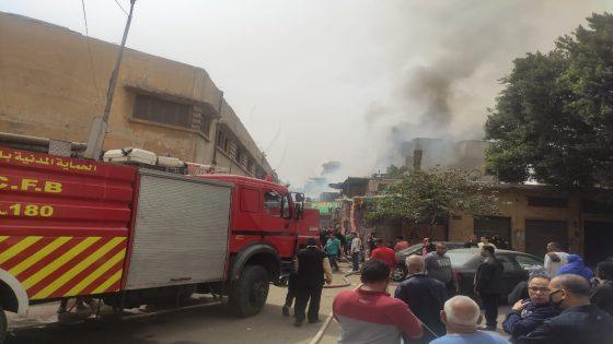 إخماد حريق في مسجد السلطان أبو العلا التاريخي بالقاهرة