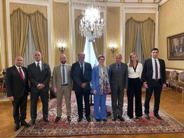 مشاورات سياسية بين مصر ولوكسمبورج لتعزيز التعاون وتبادل وجهات النظر حول القضايا الإقليمية والدولية - 3 - سيناء الإخبارية