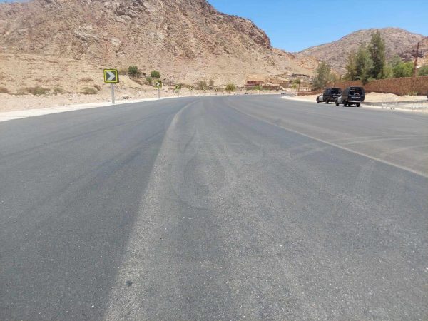 تطوير طريق كمين "وادي فيران/ سانت كاترين" بتكلفة تجاوزت 2 مليار جنيه - 2 - سيناء الإخبارية تطوير طريق كمين "وادي فيران/ سانت كاترين" بتكلفة تجاوزت 2 مليار جنيه - 1 - سيناء الإخبارية