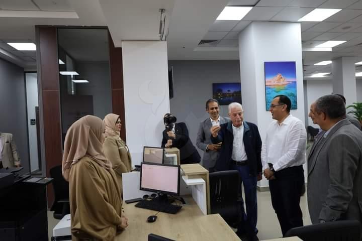 رئيس الوزراء يتفقد عددا من المشروعات في مدينة شرم الشيخ - 9 - سيناء الإخبارية