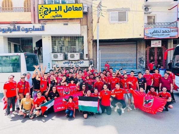 جمهور الأهلي يزحف نحو ملعب القاهرة لدعم "المارد الأحمر" في معركة الحسم أمام الترجي - 9 - سيناء الإخبارية