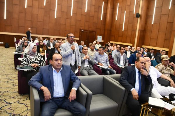 إقامة محطة تحلية وآبار جديدة ومشروعات.. فودة يتابع تنفيذ المشروعات بمحافظة جنوب سيناء (صور) - 9 - سيناء الإخبارية