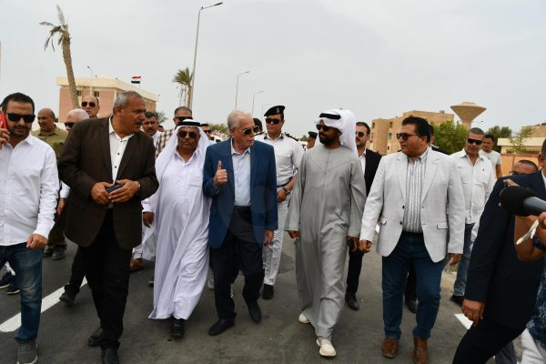 فودة يفتتح أعمال تطوير شبكة الطرق الداخلية بمدينة رأس سدر (صور) - 9 - سيناء الإخبارية