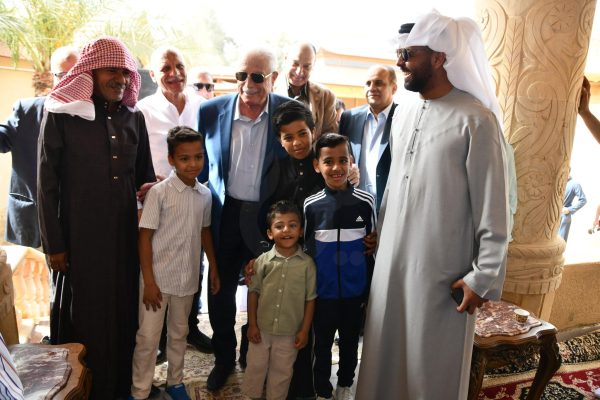 فوده يلتقي مشايخ وعواقل رأس سدر ويٌشيد بهم في مستهل جولته بالمدينة (صور) - 10 - سيناء الإخبارية فوده يلتقي مشايخ وعواقل رأس سدر ويٌشيد بهم في مستهل جولته بالمدينة (صور) - 9 - سيناء الإخبارية