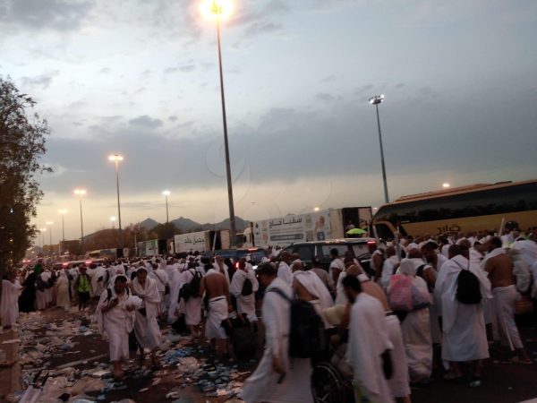 بمتابعة من التضامن.. حجاج الجمعيات الأهلية يُكملون مناسكهم بنجاح بعد نفرة مباركة إلى مزدلفة - 2 - سيناء الإخبارية بمتابعة من التضامن.. حجاج الجمعيات الأهلية يُكملون مناسكهم بنجاح بعد نفرة مباركة إلى مزدلفة - 1 - سيناء الإخبارية