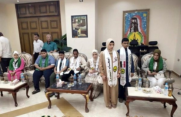مشايخ القبائل والعواقل والفلسطينيين يهنئون محافظ شمال سيناء بالعيد (صور) - 3 - سيناء الإخبارية مشايخ القبائل والعواقل والفلسطينيين يهنئون محافظ شمال سيناء بالعيد