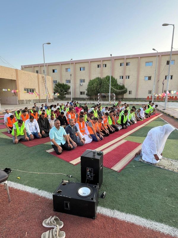 المتعافون من الإدمان يحتفلون بعيد الأضحى في مراكز العزيمة بأجواء أسرية وترفيهية (صور) - 8 - سيناء الإخبارية المتعافون من الإدمان يحتفلون بعيد الأضحى في مراكز العزيمة بأجواء أسرية وترفيهية (صور) - 7 - سيناء الإخبارية