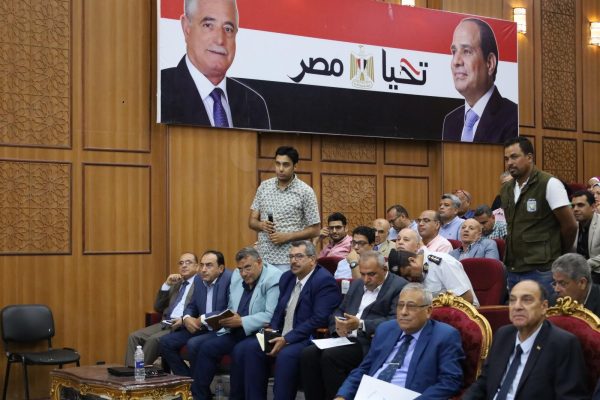 محافظ جنوب سيناء يترأس الاجتماع الخامس للمجلس التنفيذي ويراجع استعدادات المحافظة لاستقبال العيد (صور) - 11 - سيناء الإخبارية