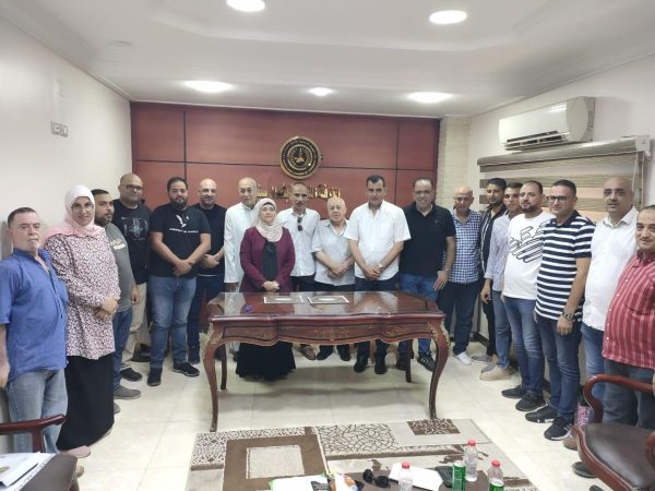 بالصور...تُوقع 3 بروتوكولات لدعم التجار صحيًا بالغرفة التجارية بشمال سيناء - 1 - سيناء الإخبارية