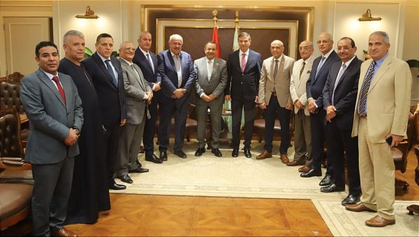 الزراعة: تطوير الإرشاد الزراعي والتعاونيات على رأس الأولويات.. فاروق يلتقي لجنة الشيوخ - 5 - سيناء الإخبارية