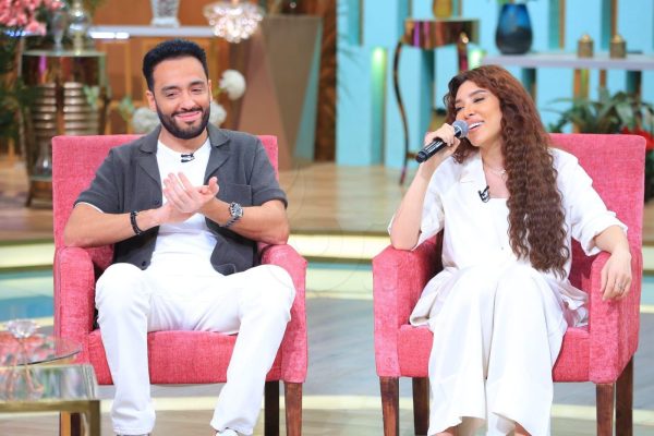 الجمعة.. حلقة رومانسية لرامي جمال وزوجته ناريمان في "معكم منى الشاذلي" - 3 - سيناء الإخبارية