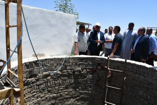 محافظ جنوب سيناء يتفقد مستودع أسطوانات البوتاجاز بطور سيناء ويؤكد أهمية الالتزام بالإجراءات القانونية - 1 - سيناء الإخبارية
