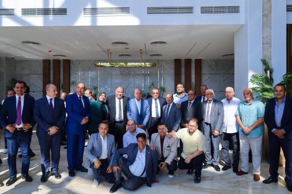 محافظ جنوب سيناء يكرم اللواء خالد فودة في احتفالية كبيرة بشرم الشيخ - 5 - سيناء الإخبارية