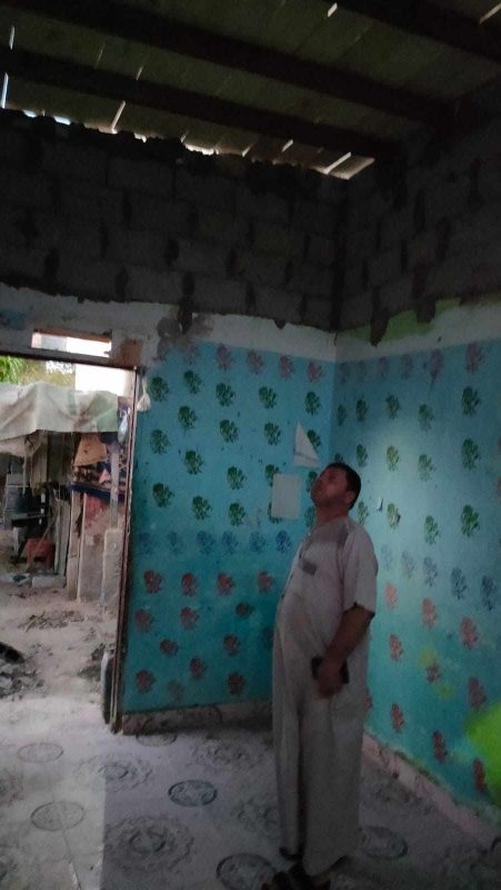 مؤسسة سيناء الفيروز للتنمية تبني سقف منزل لأسرة فقيرة بحي الريسة في العريش - 7 - سيناء الإخبارية