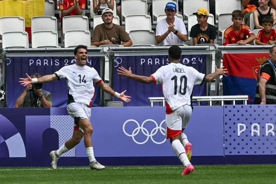 منتخب مصر يتصدر مجموعته بالفوز على إسبانيا 2-1 في أولمبياد باريس - 7 - سيناء الإخبارية