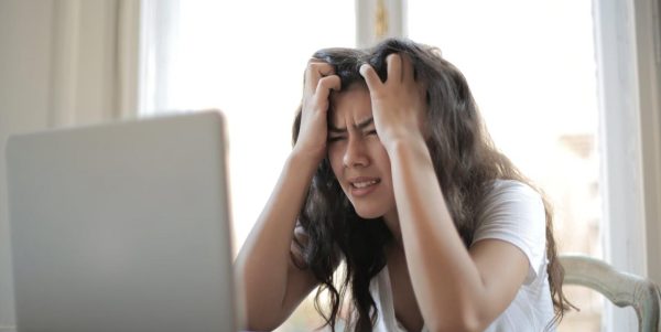 التنمر عبر الإنترنت ظاهرة مقلقة..وله آثار نفسية واجتماعية خطيرة على الأطفال - 3 - سيناء الإخبارية