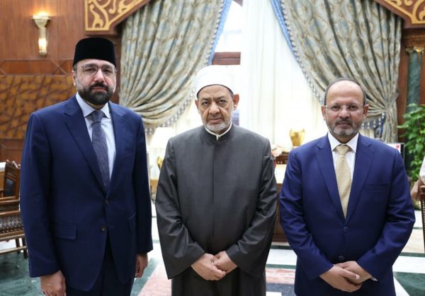 الدكتور أحمد الطيب يؤكد على دعم الأزهر الدعوي والتعليمي في باكستان - 1 - سيناء الإخبارية