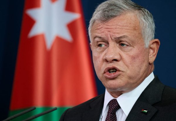 العاهل الأردني يدعو إلى تهدئة شاملة لتجنب توسع الصراع بالمنطقة - 1 - سيناء الإخبارية