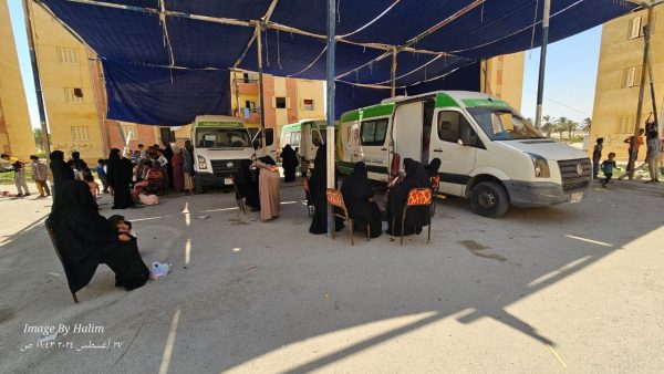 انطلاق القافلة الطبية العلاجية المجانية للكشف وتقديم العلاج لأهالي حي السبيل - 3 - سيناء الإخبارية