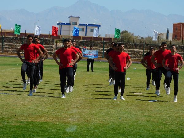 بدأ التدريبات الخاصة التأهيل العسكري للطلاب الراغبين للالتحاق بالكليات العسكرية بجنوب سيناء - 1 - سيناء الإخبارية