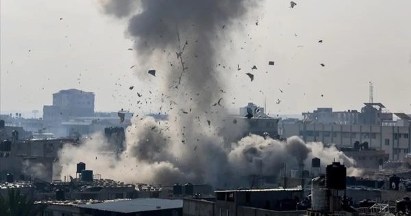 قصف مدفعي مكثف يستهدف المناطق الشمالية من مخيم البريج - 1 - سيناء الإخبارية